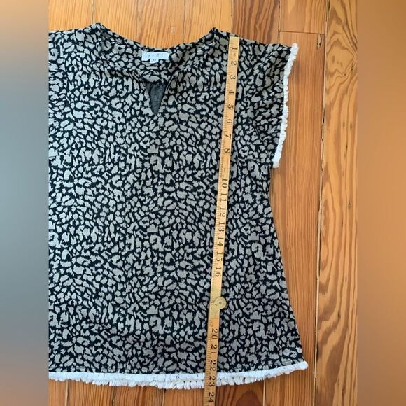 THML Top  - Picture 7 of 8